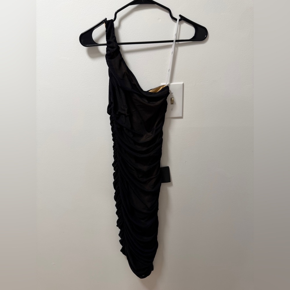 NWT Lulus Black One Shoulder Ruched Bodycon Dress